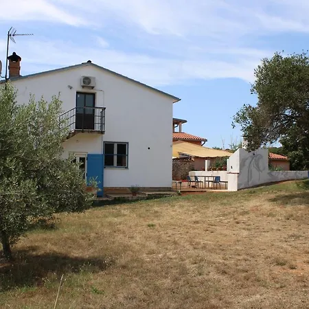 Helena Apartment Pula