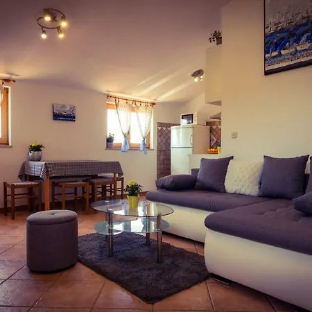 Helena Appartement Pula