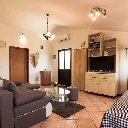Apartman Helena